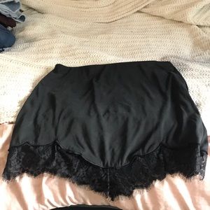 Black skirt with lace